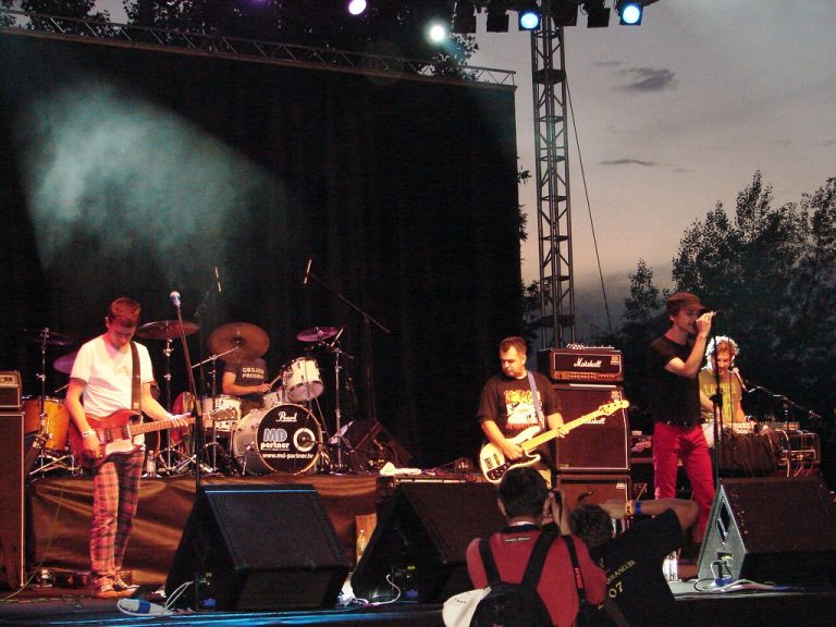 Obojeni program na bini