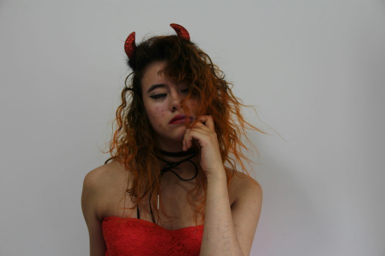 Devil’s angel or angel’s devil