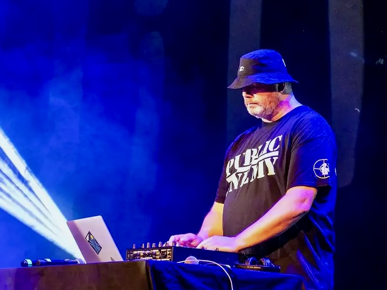 DJ Mono za miks pultom