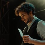 Mađioničar u filmu Razbijena magija