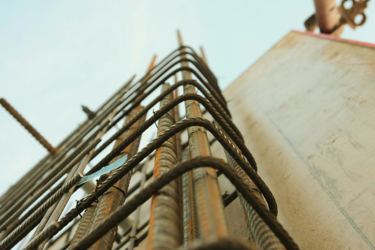 coix protiv mejnstrima ura-građevinarstvo